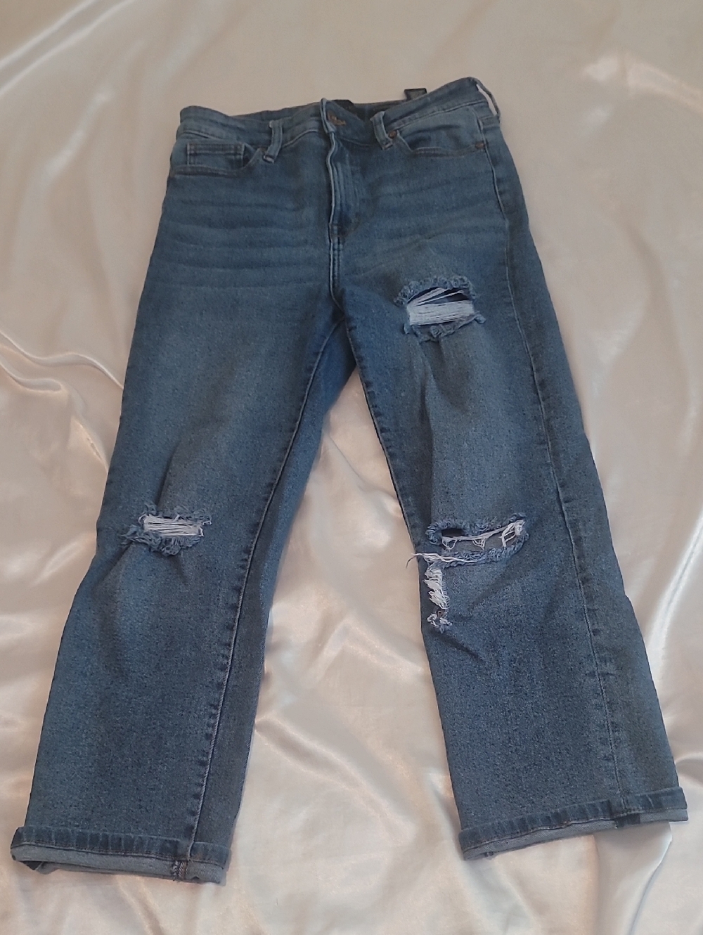 Kendall + Kyle Distressed Women's Highrise Straight Blue Jeans
